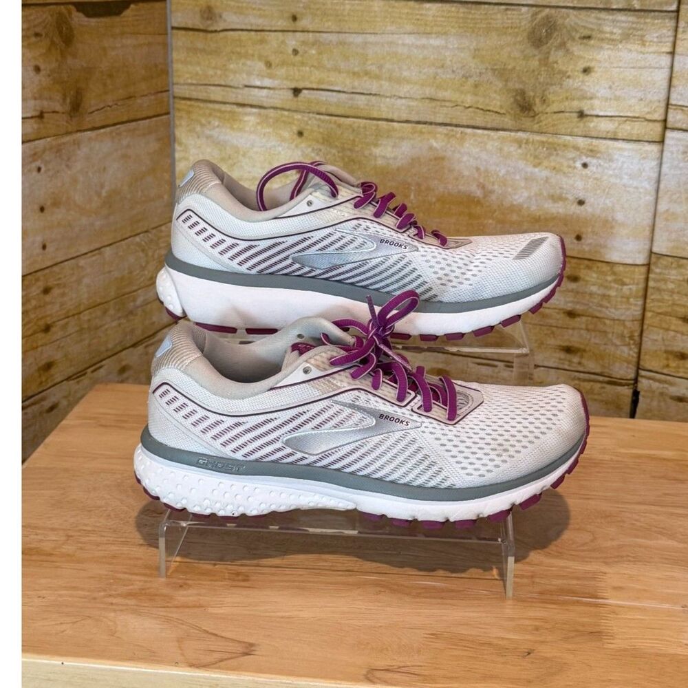 BROOKS GHOST 12 RUNNING ACTIVEWEAR EVERYDAY CASUAL SNEAKERS SZ. 8.5